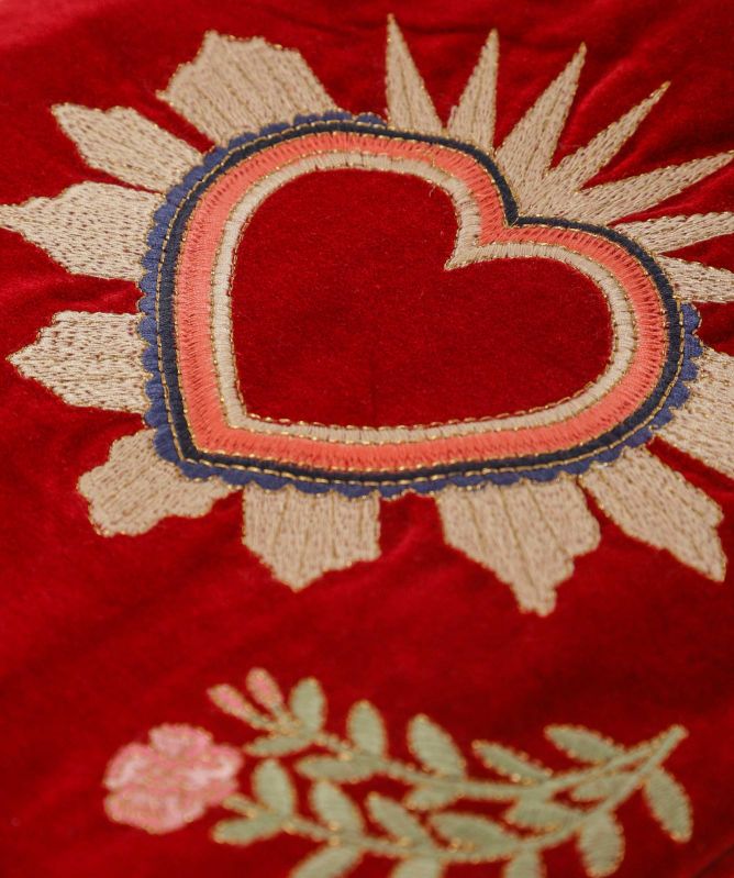 Elizabeth Scarlett Enchanted Heart Hot Water Bottle