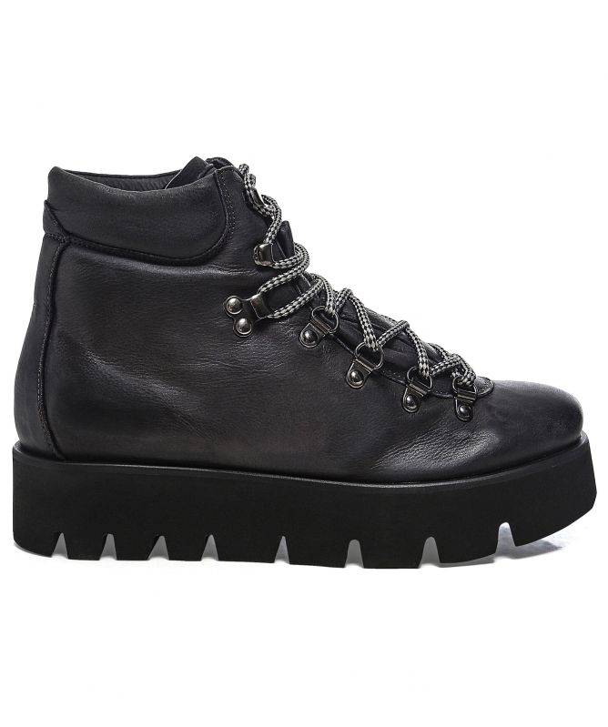 Lofina Chunky Leather Hiker Boots