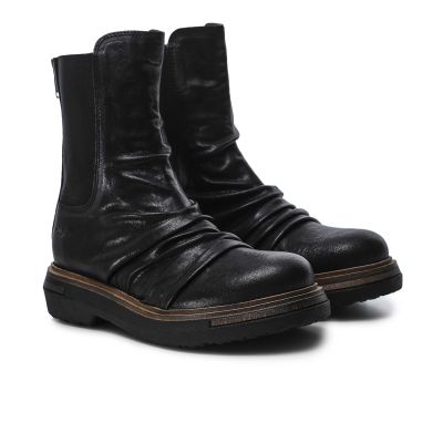 Toki Crinkled Leather Ankle Boots