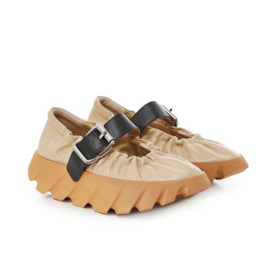 Tura Cove Platform Shoes