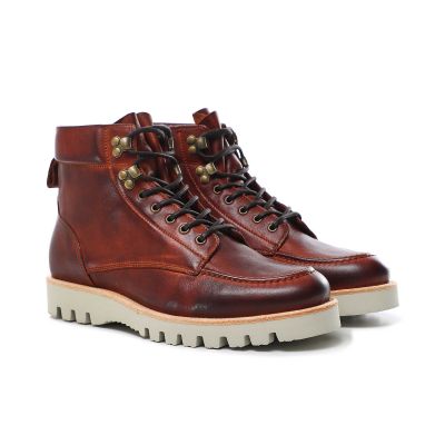 Leather Bolhas Walking Boots