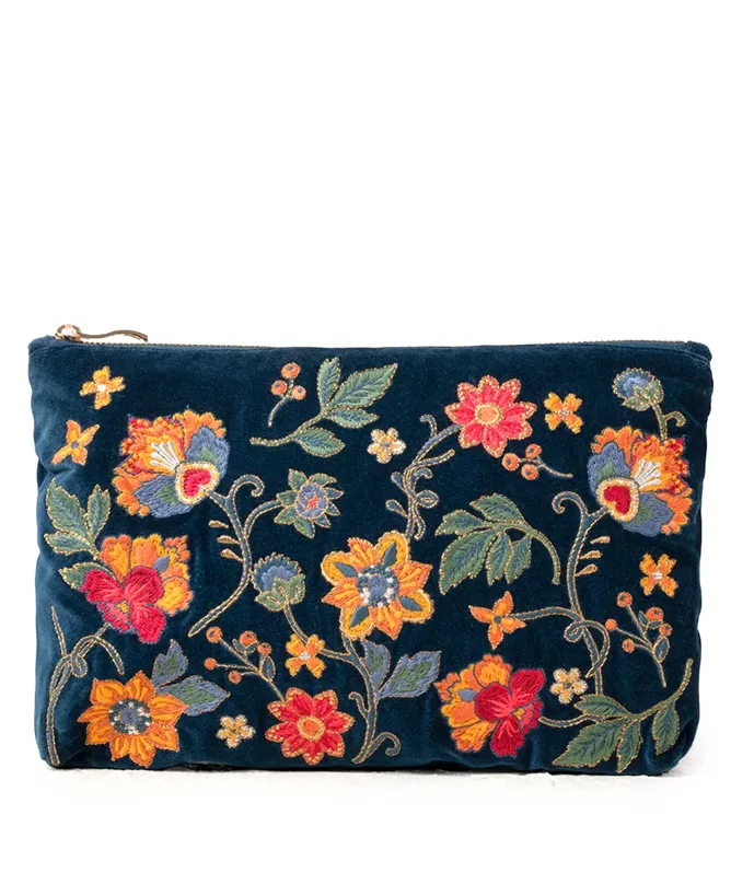 Elizabeth Scarlett Botanical Garden Everyday Pouch