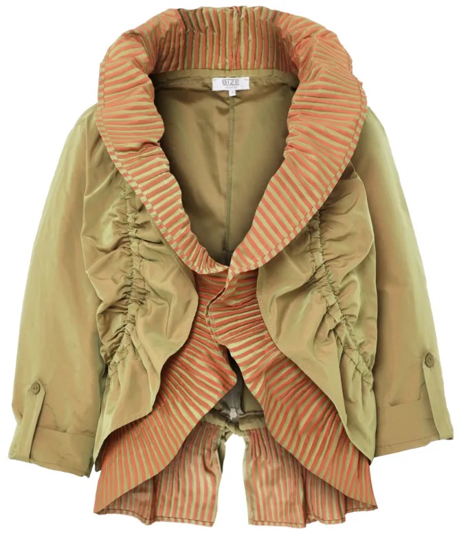 Bize Pleated Zip Back Jacket