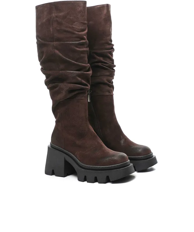 Lofina Boots at Jules B – Premium Quality & Stylish