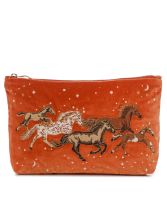 Elizabeth Scarlett Enchanted Heart Everyday Pouch